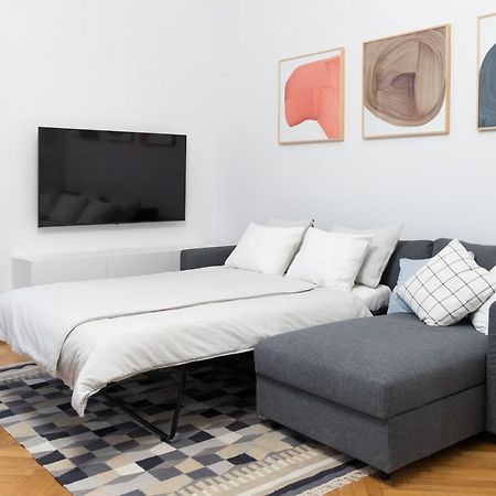 Apartment Herzer ซาเกร็บ ภายนอก รูปภาพ