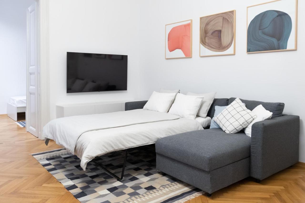 Apartment Herzer ซาเกร็บ ภายนอก รูปภาพ