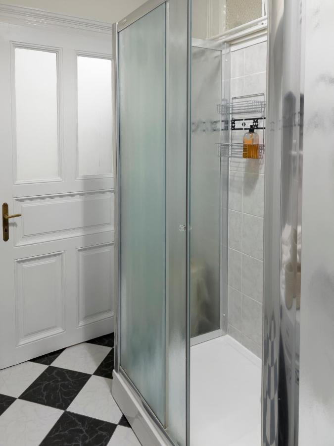 Apartment Herzer ซาเกร็บ ภายนอก รูปภาพ